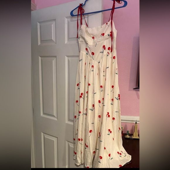 Boho Plus Size Cherry Print Smocked Cami Tie Shoulder Midi Dress - Picture 4 of 4